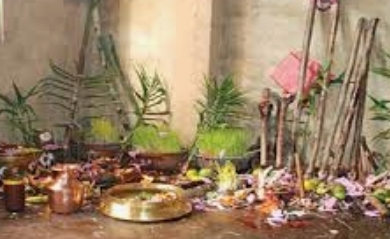 नवरात्र अन्तर्गत आज साताैँ दिन फुलपाति भित्राएर देवि पुजा गरिदै यस्ताे छ फुलपाति विधि