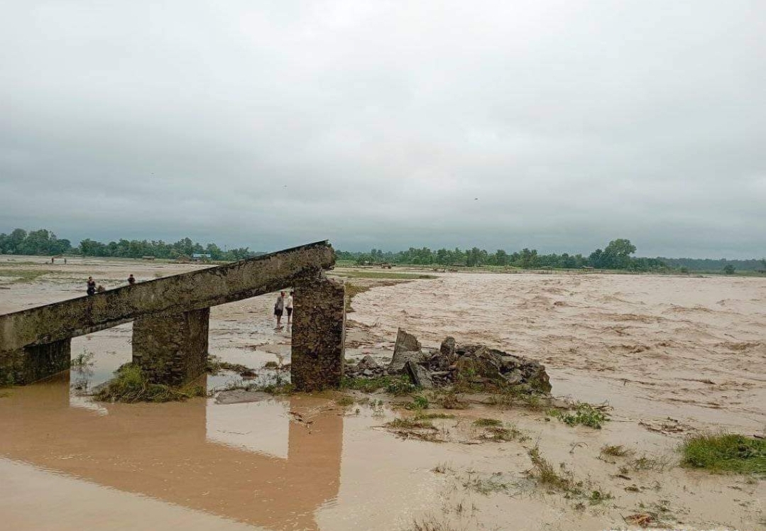 कंचनपुरमा डुवान, कटान र पटान फाेटाेमा