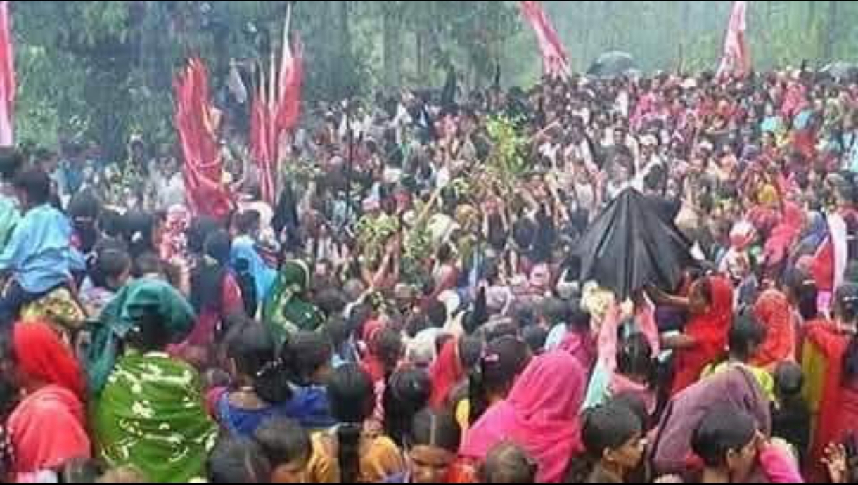 डडेल्धुराको रुपालमा हरेक तेश्रो बर्ष हुने प्रसिद्ध जोगेनी जाँत (भुतको जाँत) यश बर्ष भाद्र महिनामा हुदैँ।
