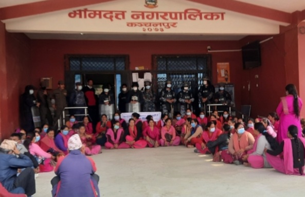 भिमदत्त नगरपालिकाका शिक्षकहरूले नगरपालिका बाहेकका कार्यक्रममा जान अनुमति लिनुपर्ने ।