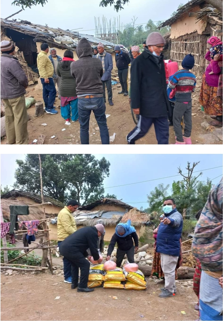 हात्ती पिडित परिवार लाई बाणिज्य संघका उपाध्यक्ष द्वारा खाध्यान्न सहयाेग