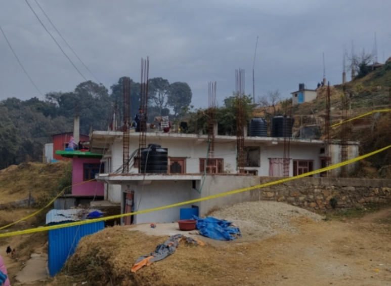 डडेलधुरामा महिला मृत फेला परेपछि प्रहरी कर्मचारी पक्राउ