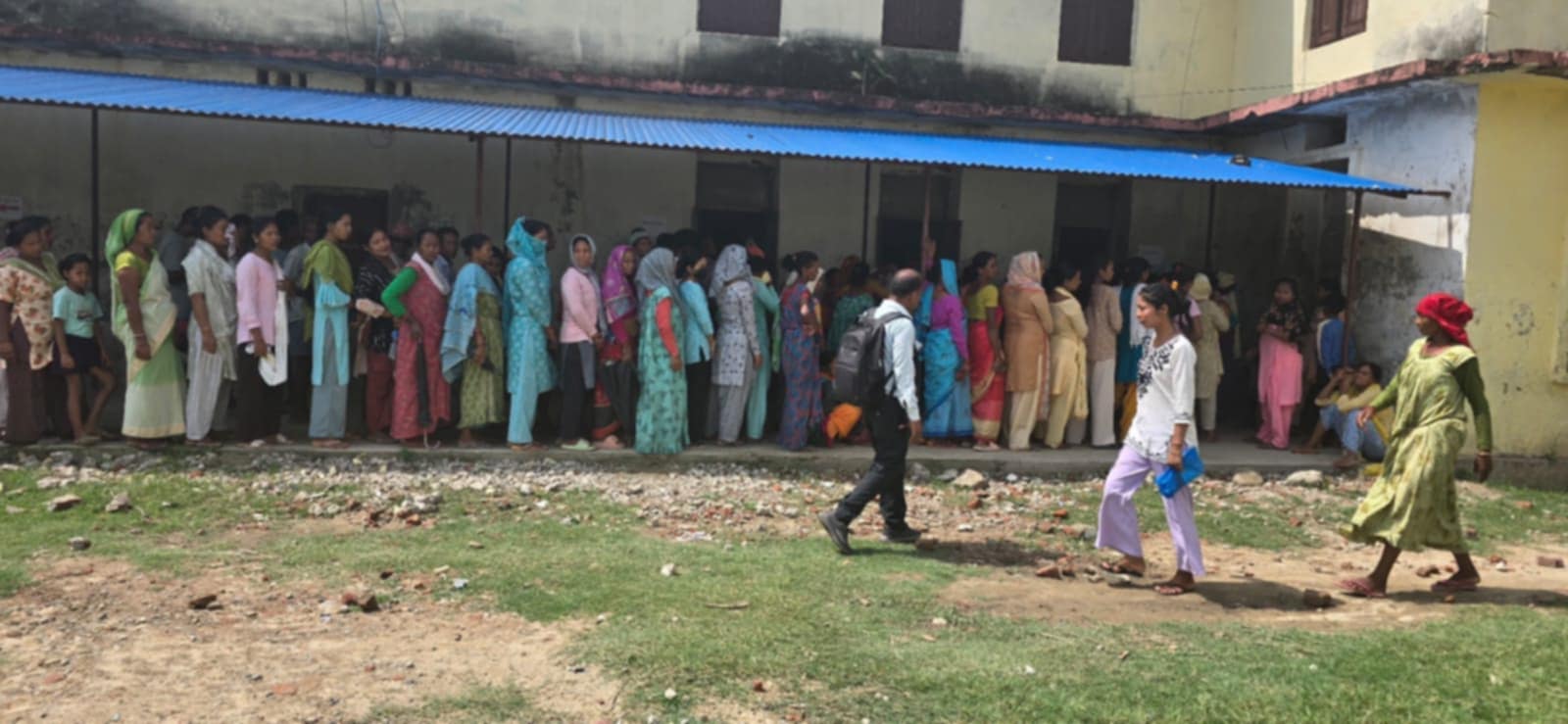 कैलारी गाँउपालिका र स्वस्तिक अस्पताल धनगढीको बृहत निशुल्क स्वास्थ्य शिविरमा ५ सय ६६ जना स्थानियले विशेषज्ञ सेवा लिए